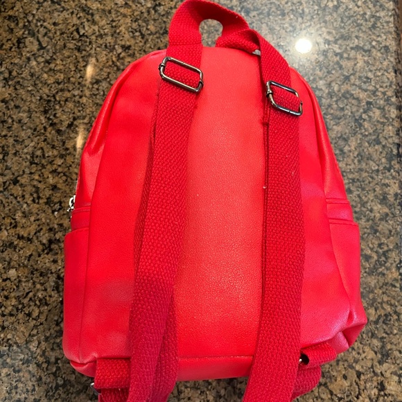 Red Minnie Mouse Polka Dot Backpack with Bow red black white Disney World - Picture 4 of 12